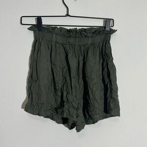 Hollister Women's XS Ultra High Rise Army Green Paperbag Pull On Shorts